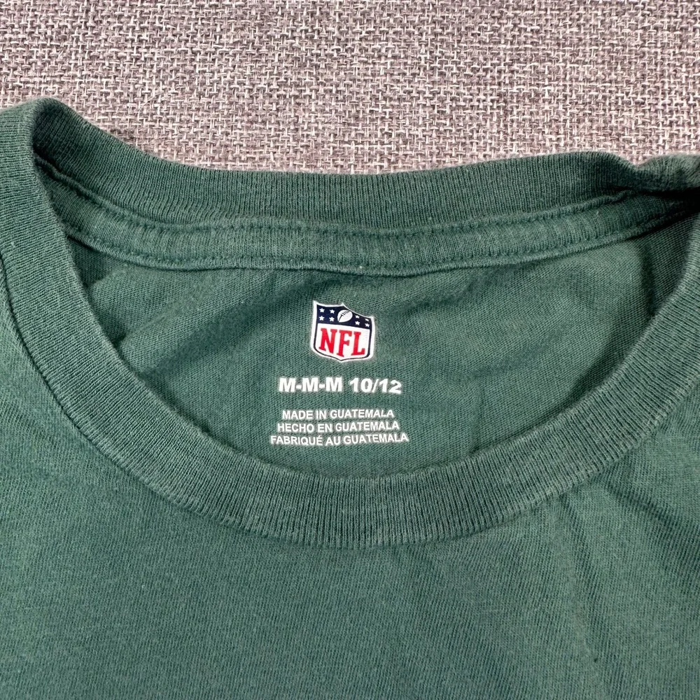 NFL Philadelphia Eagles Kids T-Shirt Green Short Sleeve Size M 10/12 Graphic Tee - Picture 9 of 10